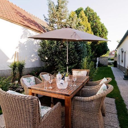 Tilda & Toni Ferienhaus Villa Oslip Exterior photo